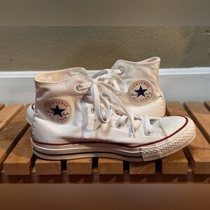 WHITE CONVERSE CHUCK TAYLOR ALL STAR WHITE SIZE MENS 6 WOMENS 8